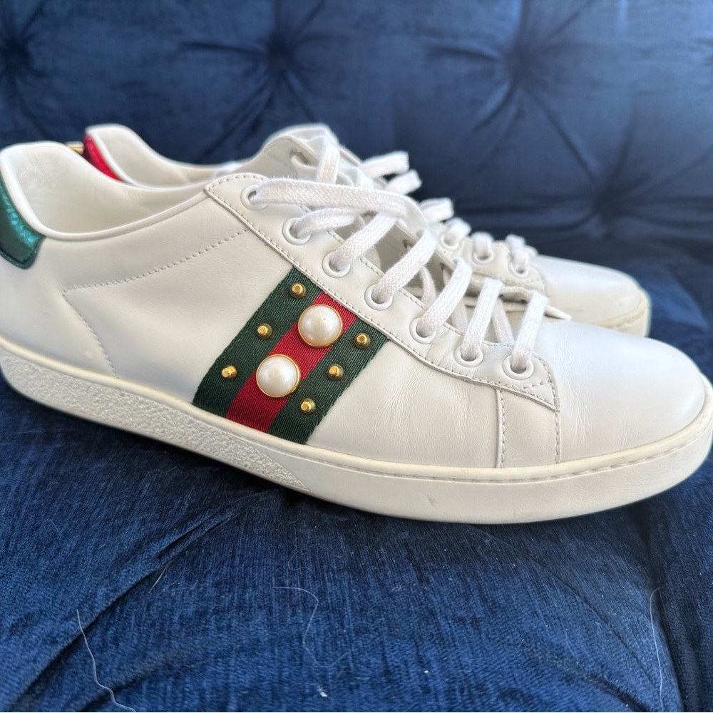 Gucci Wmns Ace Studded White